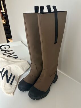 Ganni Knee High Brown rubber boot size 40